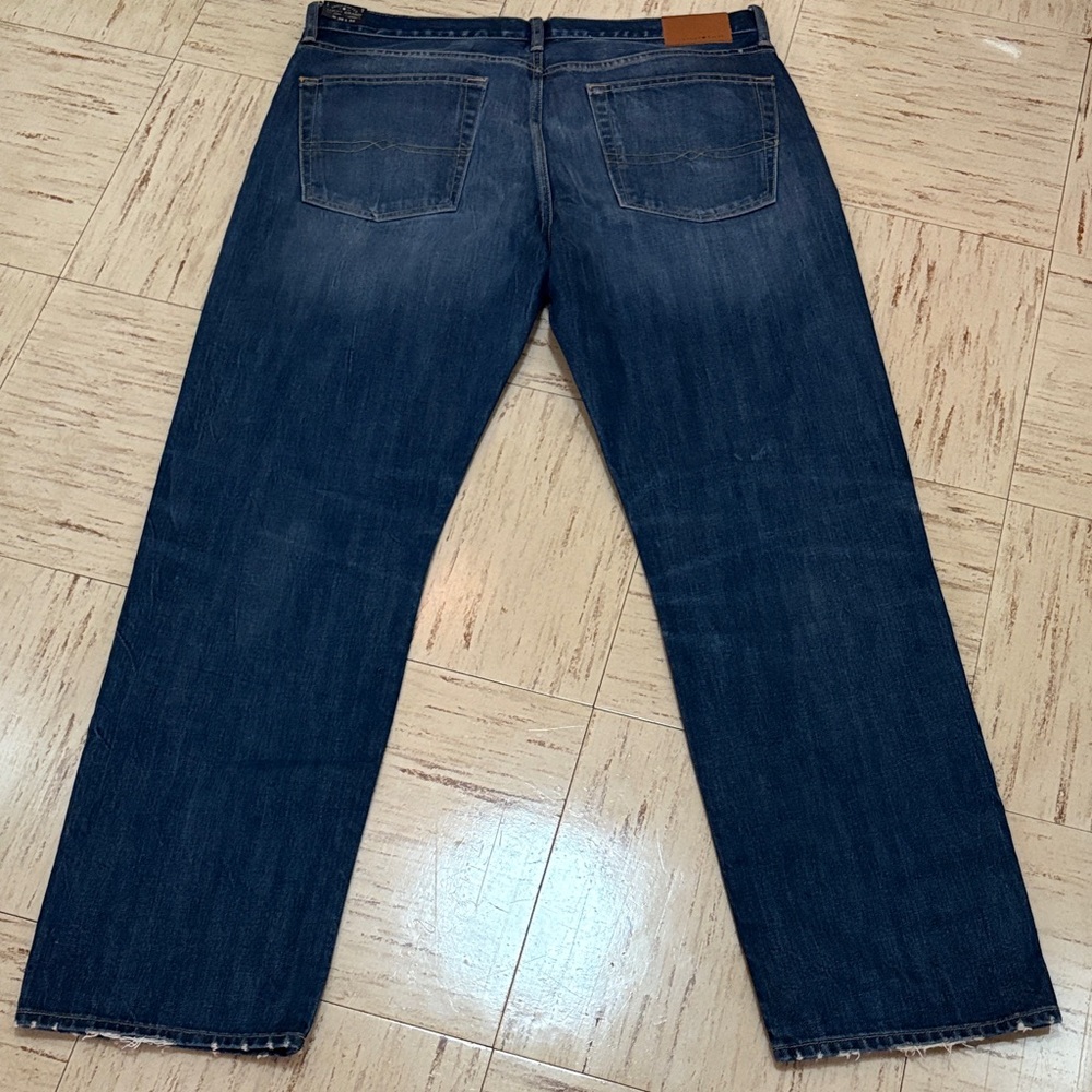 Lucky Brand Men's Blue Jeans Size 36 Vintage Straight - Picture 4 of 16